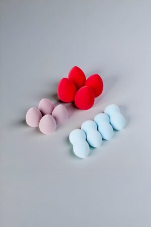 Esponjas de Maquillaje – Pack de 12 Unidades en Forma de Lágrima y Colores Surtidos